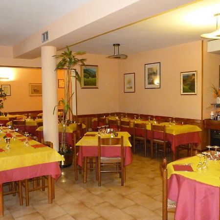 Albergo Ristorante Gori Ameglia Exterior foto