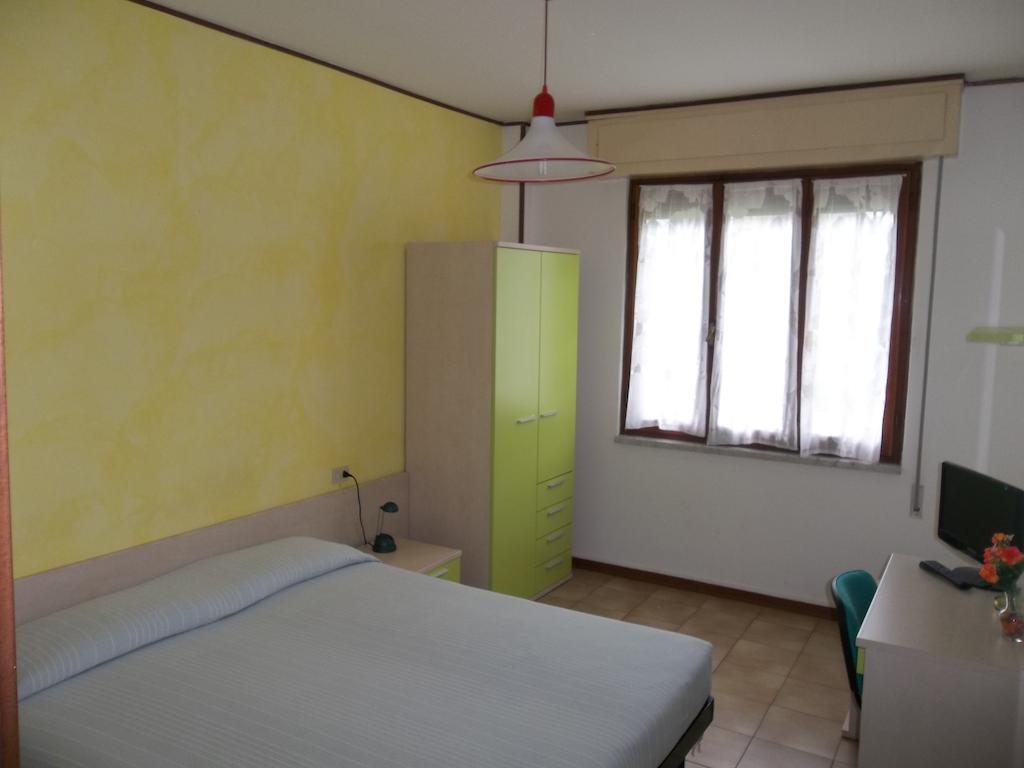 Albergo Ristorante Gori Ameglia Zimmer foto